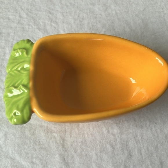 Rae Dunn: Ceramic Vegetable Measuring Cups- 1/4, 1/3, 1/2, 1 cups - Picture 10 of 16